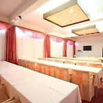 Hotel Pula 3* Πούλα