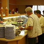 Hotel Pula Πούλα