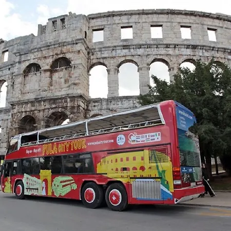 Hotell Hotel Pula Pula