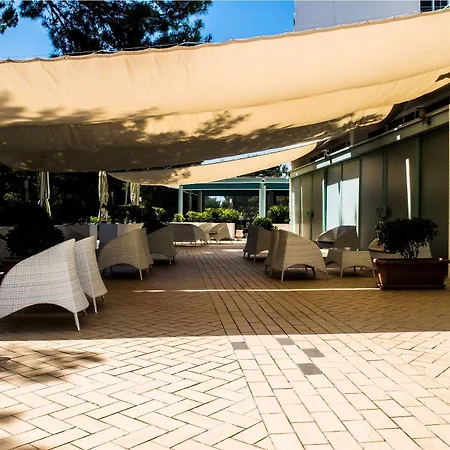 Hotel Pula Szálloda