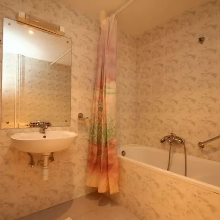 Hotel Pula 호텔