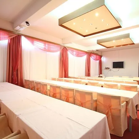 ホテル Hotel Pula