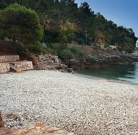 Hotel Pula Ξενοδοχείο Πούλα