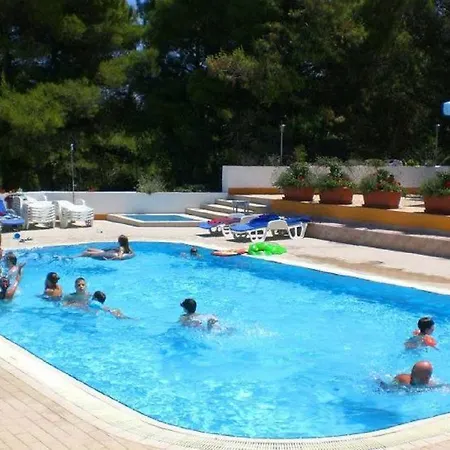 ホテル Hotel Pula