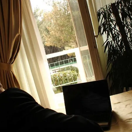 Hotel Pula 호텔