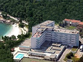 Hotel Pula ホテル プーラ