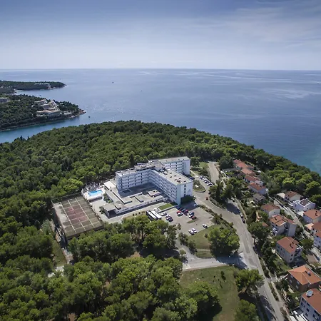 Hotel Pula Ξενοδοχείο 3*